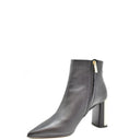 Ninalilou Women Boots